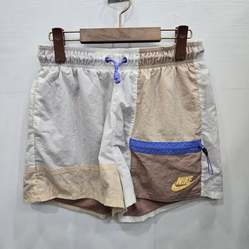 [BUNJANG] Nike Dri-FIT Athletic Shorts / M,95 )) NIKE 나이키 반바지! 디자인 짱 이쁘고 색상도 예뻐요~