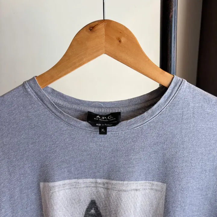 [BUNJANG] A.P.C. Logo Short Sleeve T-Shirt XL / 16920 - A.P.C. 아페쎄 로고 반팔 티셔츠