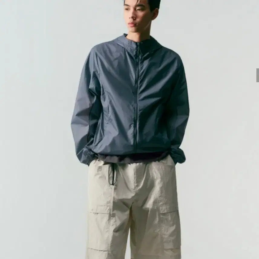 [BUNJANG] City Leisure Lightweight Glossy Windbreaker Jacket Blue-Gray / [시티 레저] 라이트웨이트 글로시 윈드브레이커 재킷 블루그레이