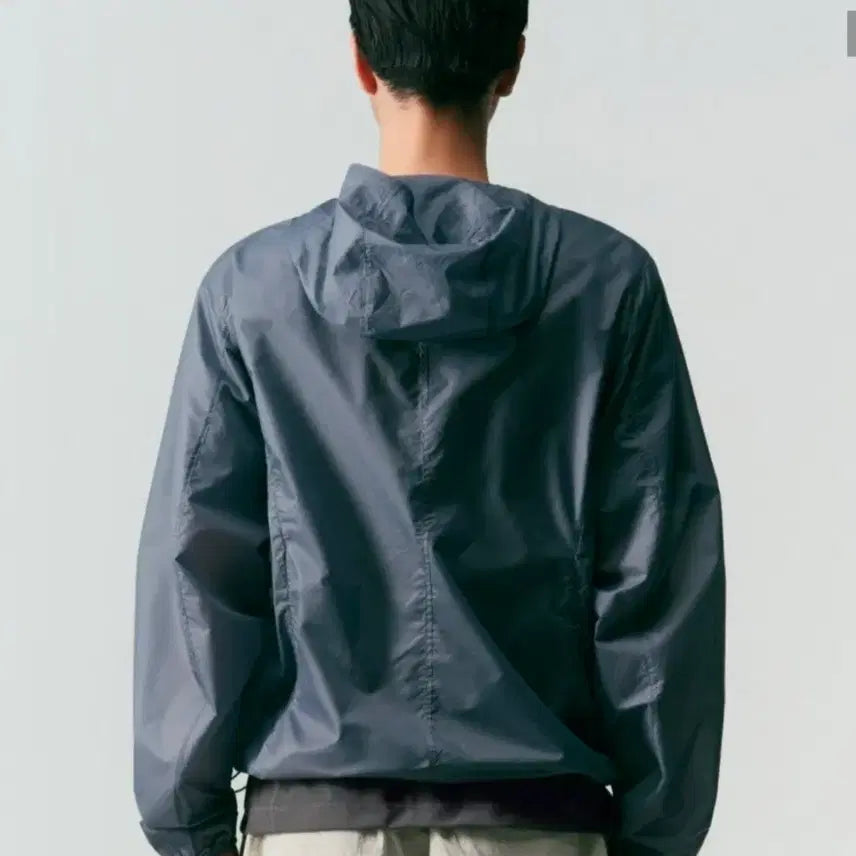 [BUNJANG] City Leisure Lightweight Glossy Windbreaker Jacket Blue-Gray / [시티 레저] 라이트웨이트 글로시 윈드브레이커 재킷 블루그레이