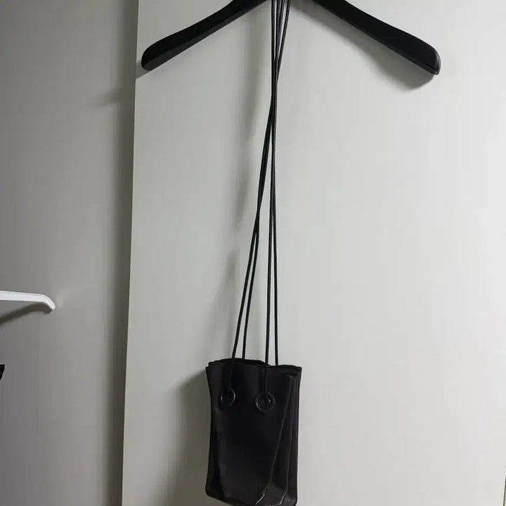 [BUNJANG] Tagliovivo Crossbody Bag / Tagliovivo 태그리오비보 크로스백