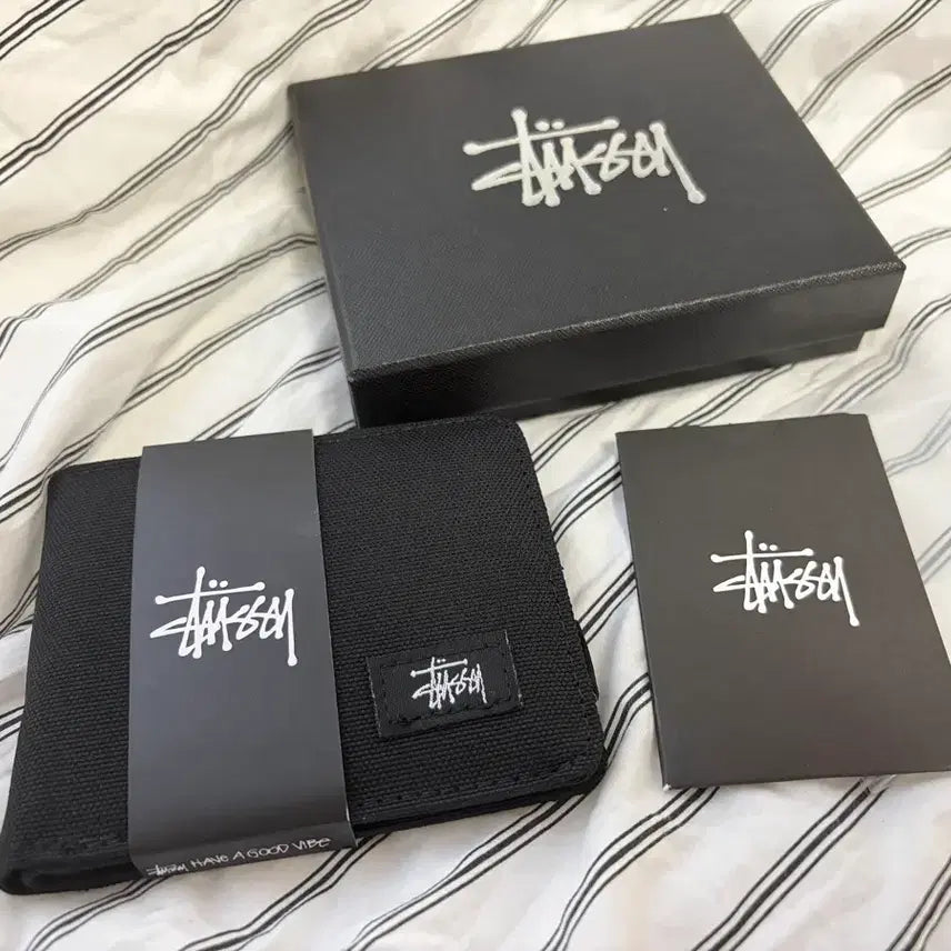 [BUNJANG] Stussy Converse Leather Bifold Wallet / 스투시 컨버스 반지갑 새제품