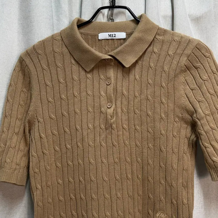 [BUNJANG] M12 Cable Knit Short Cropped Short Sleeve Polo T-Shirt Brown / [FREE] M12 케이블 니트 숏 크롭 반팔 카라티 브라운