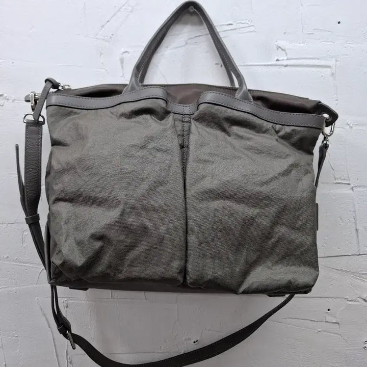 [BUNJANG] Rouge &amp; Lounge Bia Tote Bag Grey / Rouge&amp;Lounge 비아 토트백 그레이