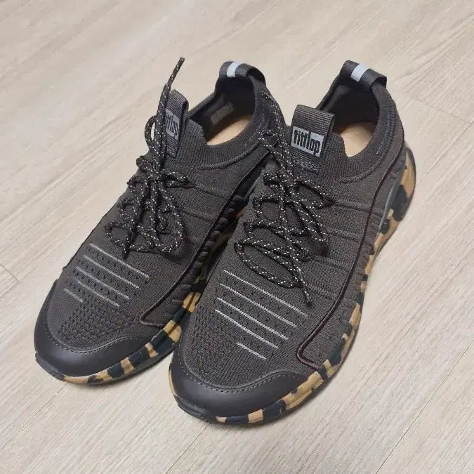 [BUNJANG] Fitflop Knit Slip-On Sneakers Brown / 핏플랍(225~230) 니트 슬립온 스니커즈  브라운