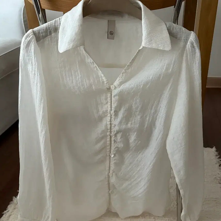 [BUNJANG] Howus Add Sheer Blouse / 호와스 Add Sheer Blouse