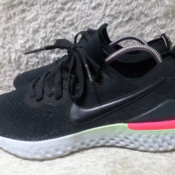 [BUNJANG] Nike Epic React Running Shoes / 후루룩구제2 255 나이키 에픽 리액트 운동화 런닝화260511