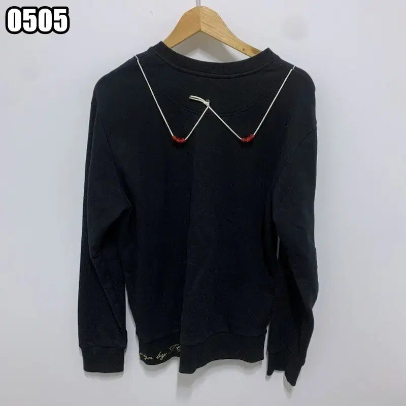 [BUNJANG] Marcelo Burlon Round Sweatshirt / M 마르셀로블론 라운드 스웨트셔츠 맨투맨