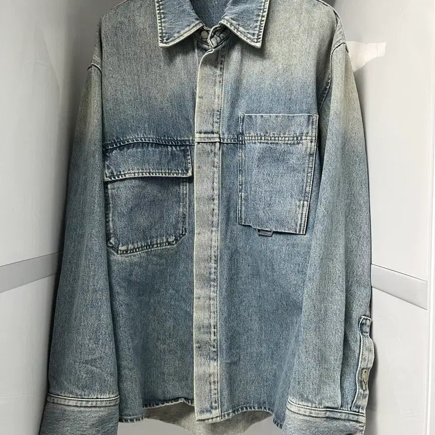 [BUNJANG] Solid Homme 22SS Blue Oversized Denim Shacket Size 50 / 솔리드옴므 22SS 블루 오버핏 데님 셔켓 50사이즈