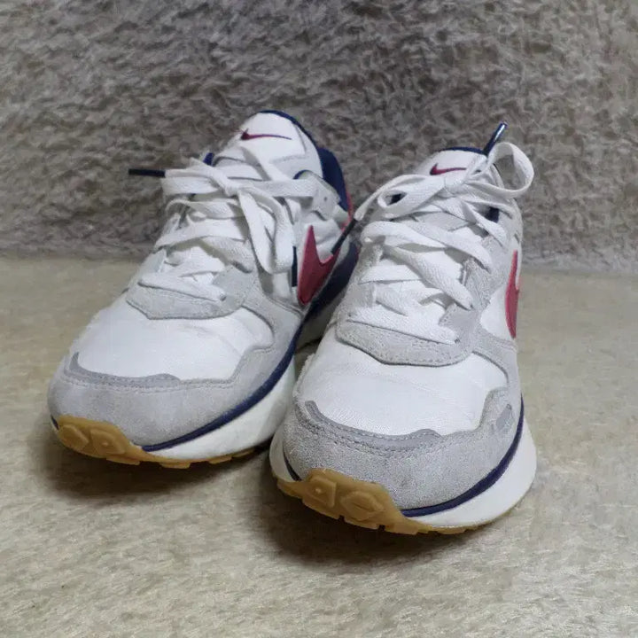 [BUNJANG] Nike Waffle Running Shoes Sneakers Used / 후루룩구제2 250 나이키 피크닉 와플 런닝화 운동화 중고신발260511