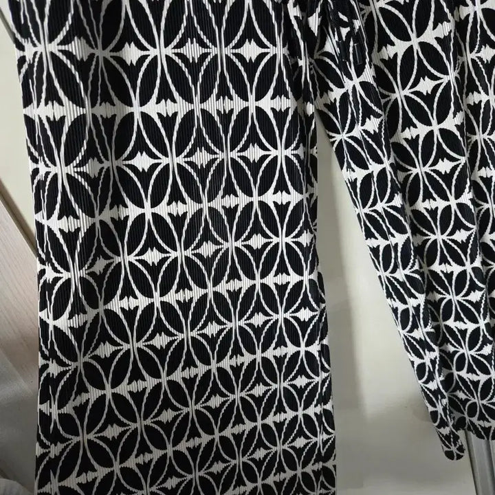 [BUNJANG] Benetton Wide Band Trousers (Women&