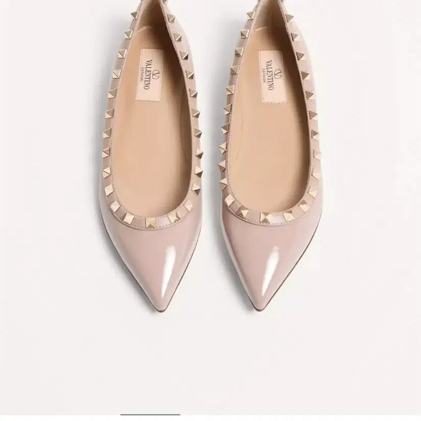 [BUNJANG] Valentino Rockstud Patent Leather Flat Shoes Red Size 36.5 / 발렌티노 락스터드 페이턴트 플랫슈즈 레드