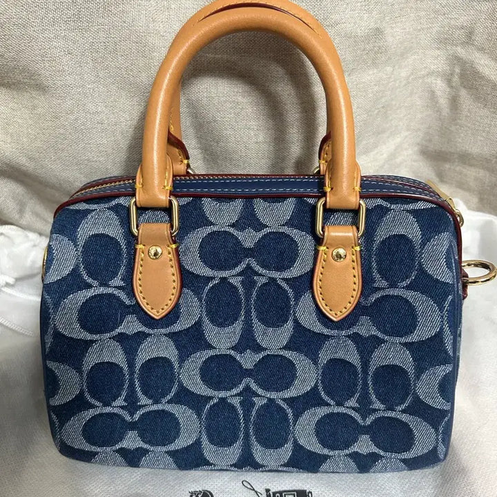 [BUNJANG] Coach Rowan Mini Crossbody Bag with Cherry Charm / 코치 미니 로완 데님 (체리 참 장식)