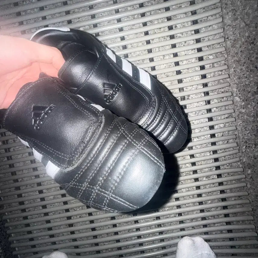 [BUNJANG] Adidas Taekwondo Black Shoes Size 240 / 아디다스 태권도 블랙 240