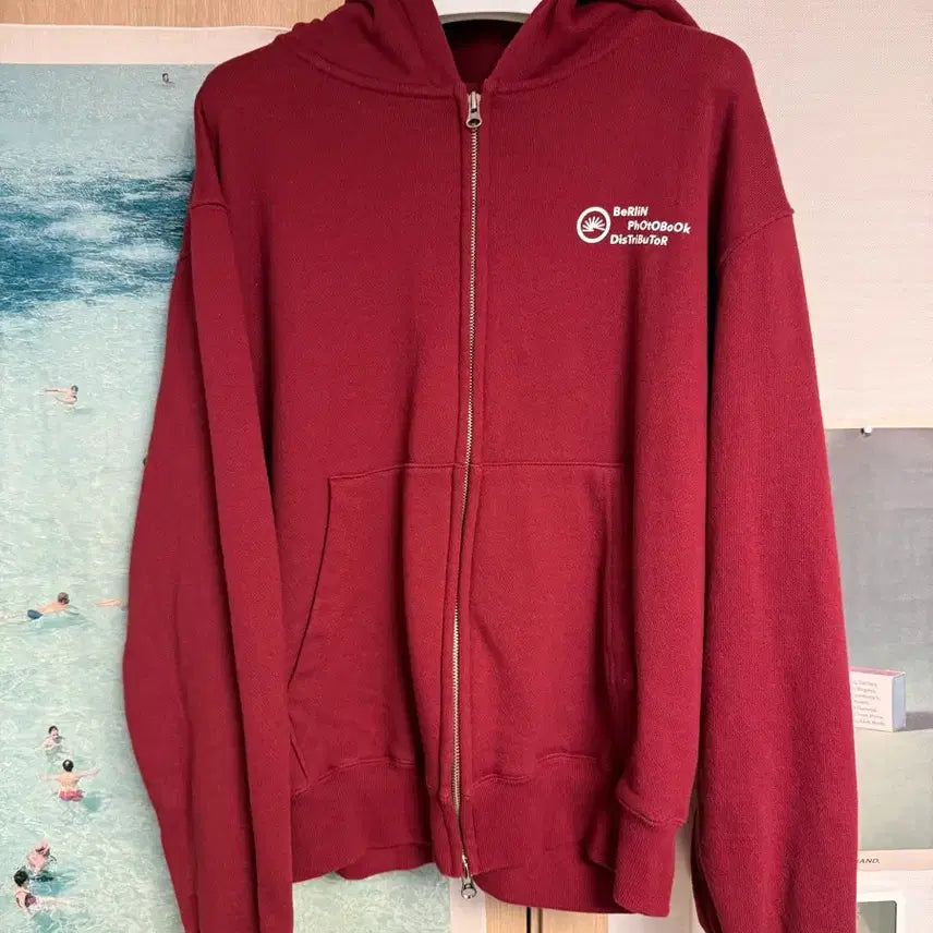 [BUNJANG] Berlin Distribution Hooded Zip-up Red Burgundy / [M] 베를린포토북디스트리뷰션 후드집업 레드 버건디