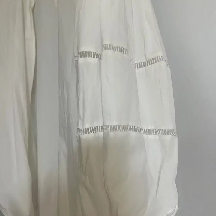 [BUNJANG] Zara White Lace Detail Shirt / 자라 셔츠