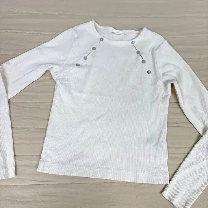 [BUNJANG] Zara Kids White Ribbed Button Detail Long Sleeve Top / 자라 화이트 골지 단추 포인트 긴팔 키즈