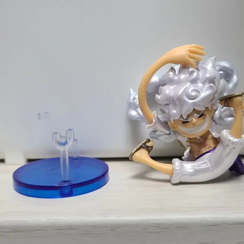 [BUNJANG] One Piece Luffy Gear 5 Nika Metallic Figure / 원피스 월콜 루피 기어5 니카 피규어 (메탈릭)
