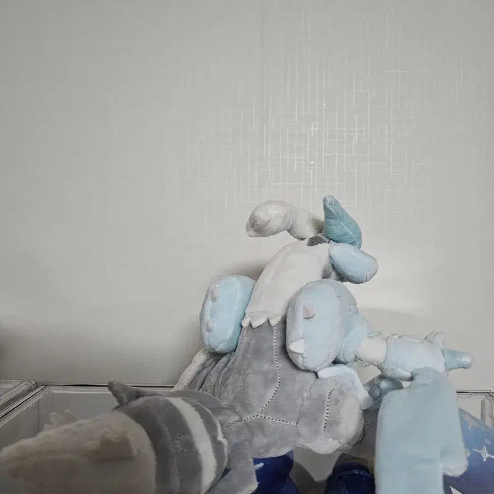 [BUNJANG] Pokemon Fit White Kyurem Plush / 포켓몬fit 화이트큐레무 인형