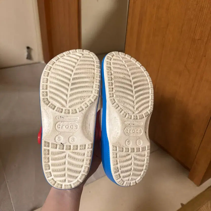[BUNJANG] Crocs Hello Kitty Authentic Clogs / 크록스 헬로키티 정품