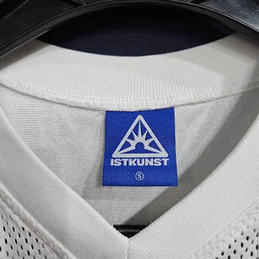 [BUNJANG] EASTKUNST Unisex Sporty Mesh Jersey White / 이스트쿤스트 화이트 남녀겸용 90~FREE 스포티 메쉬 져지