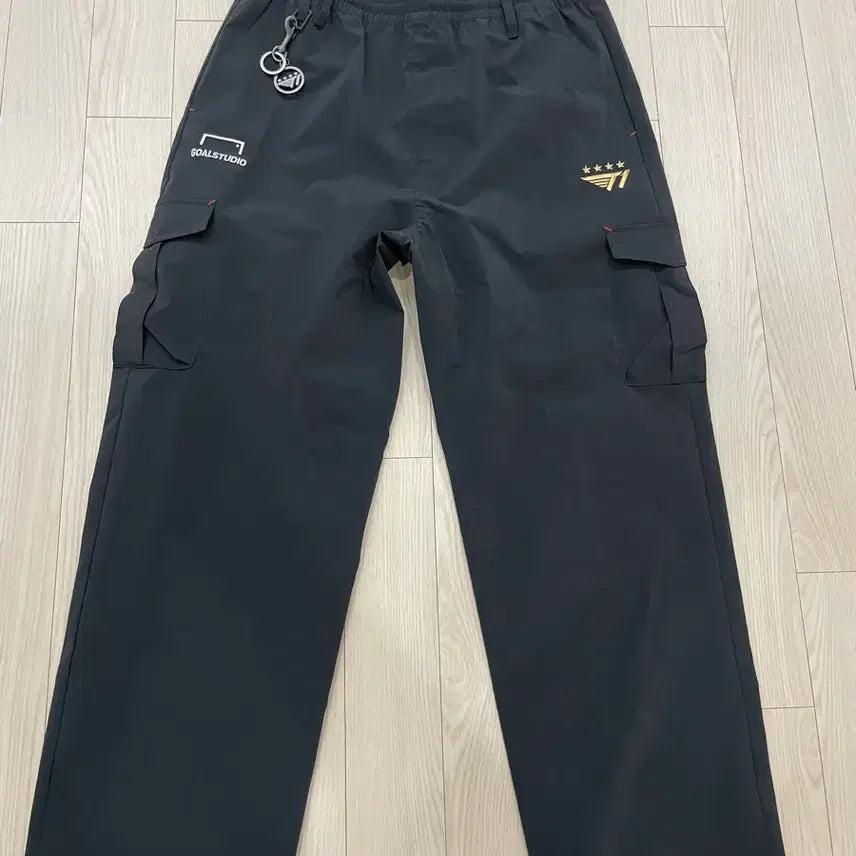 [BUNJANG] T1 2024 Worlds Cargo Pants Black XL / 티원 2024 유니폼 월즈 팬츠 블랙 XL
