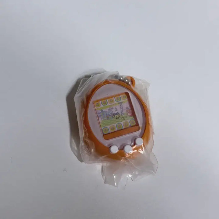 [BUNJANG] Tamagotchi Gacha Keychain / 다마고치 가챠 키링