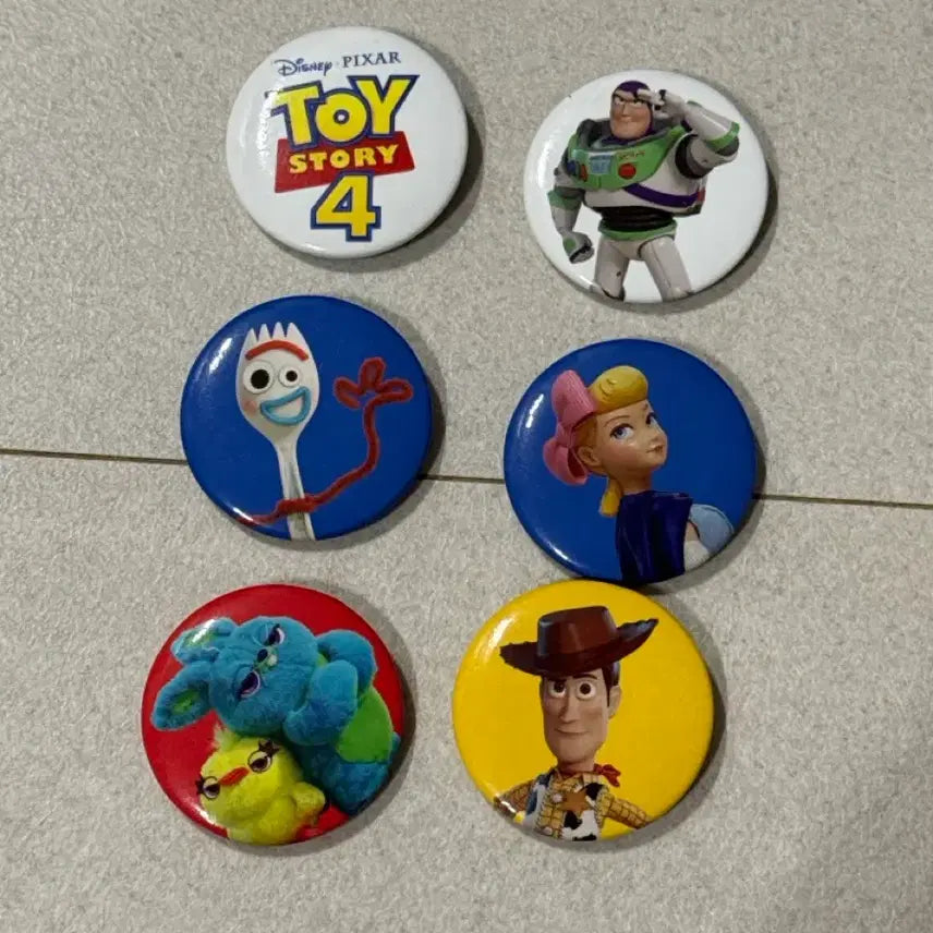[BUNJANG] Toy Story 4 Badge Set / 토이스토리4 뱃지