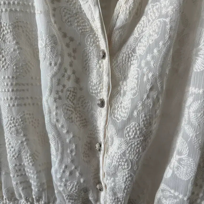 [BUNJANG] Mine by Handsome Ruffled Half-Sleeve Cropped Blouse - Ivory / 한섬 마인 러플 하프 슬리브 크롭 블라우스