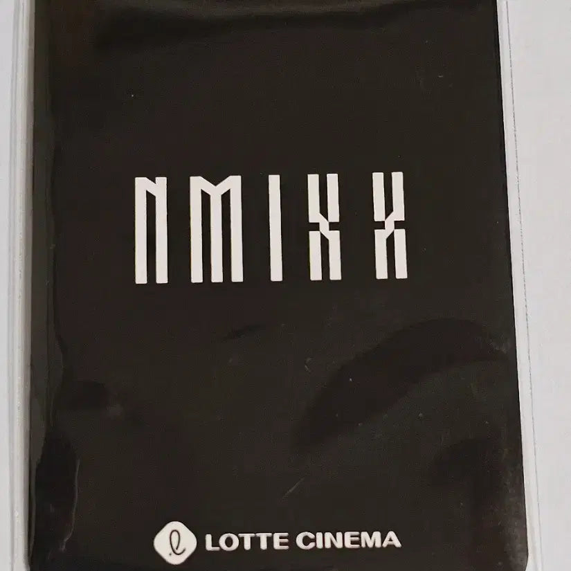 [BUNJANG] NMIXX Lotte Cinema Popcorn Combo Photocard Lily Haewon / 엔믹스 롯데시네마 팝콘 콤보 포카 롯시 부부즈 릴리 해원 릴원 릴행