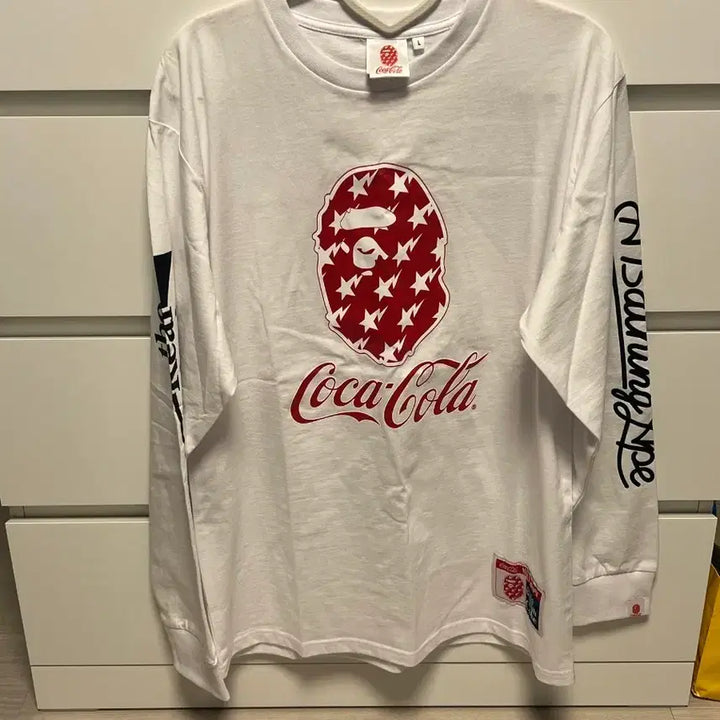 [BUNJANG] A Bathing Ape x Coca-Cola Long Sleeve T-Shirt / 베이프 코카콜라