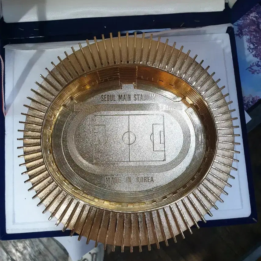 [BUNJANG] Seoul Olympic Stadium Commemorative Plate Gold Edition / 서울올림픽 기념 접시 금색