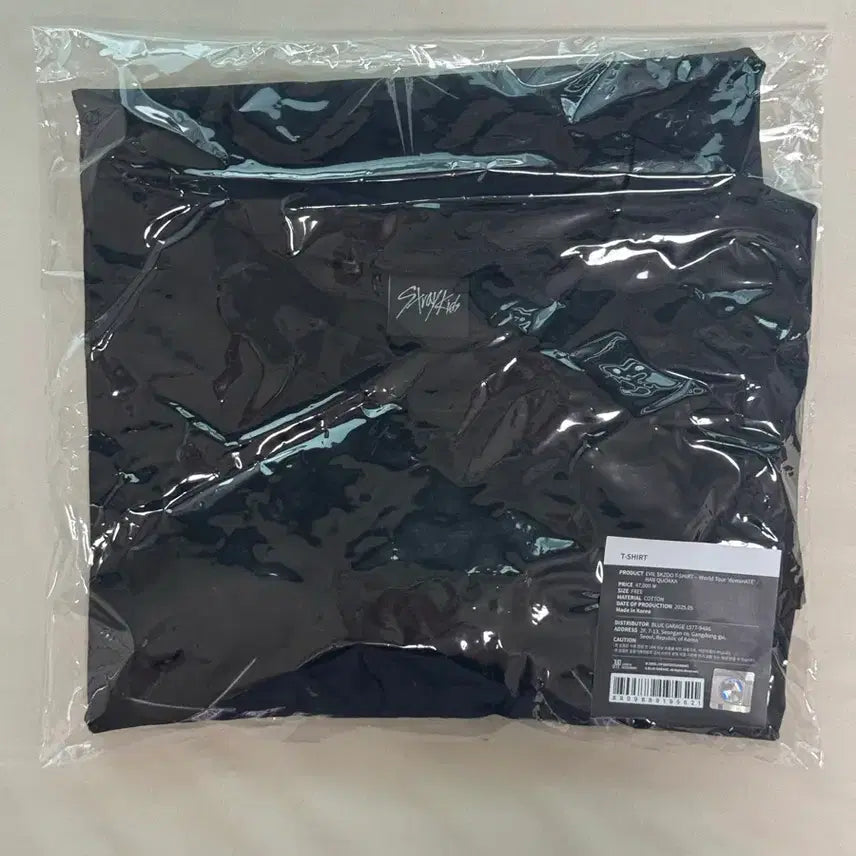 [SOLD OUT] 스트레이키즈 스키즈 스키주 한쿼카 도미네이트 티셔츠 양도