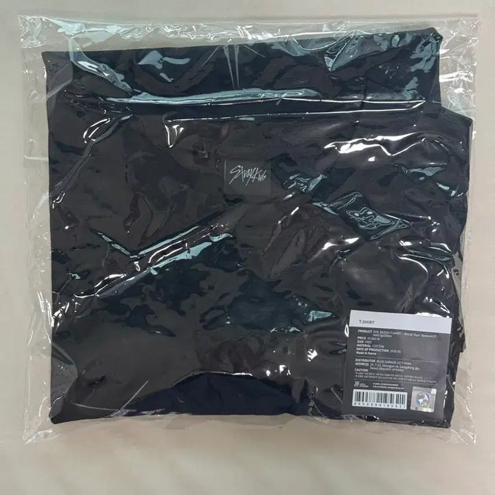 [SOLD OUT] 스트레이키즈 스키즈 스키주 한쿼카 도미네이트 티셔츠 양도