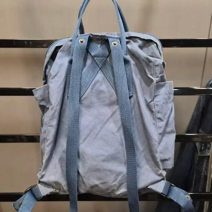 [BUNJANG] Fjällräven Kånken Classic Backpack Blue Ridge 16L / [FREE] Fjallraven Kanken 피엘라벤 칸켄 백팩 2.5