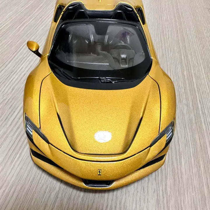 [BUNJANG] Ferrari SF90 Spider 1/18 Scale Model Car / 페라리 1/18 모형 SF90 스파이더 자동차 장난감