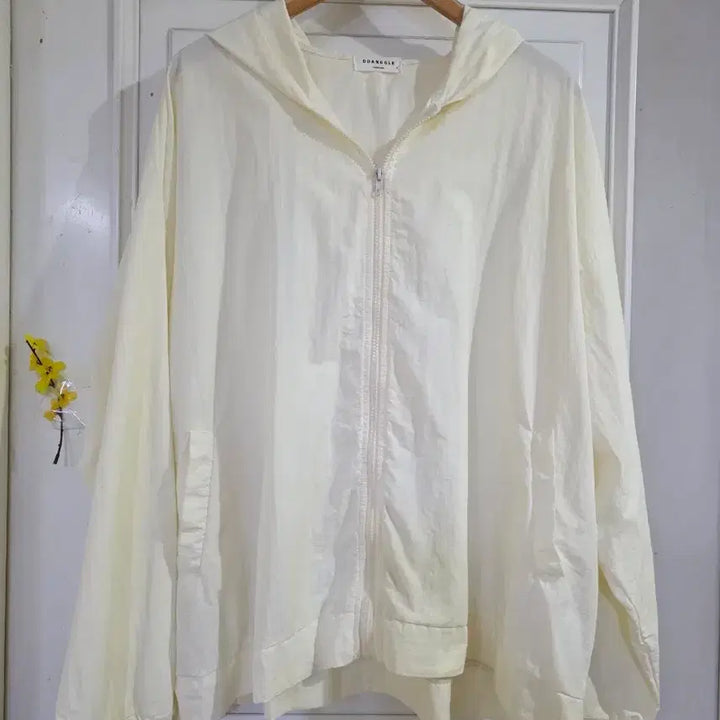[BUNJANG] Zipper Hooded Jacket - Spring, Plus Size / 봄 빅사이즈   고급스러운  바스락  지퍼후드 자겟   가슴단면76