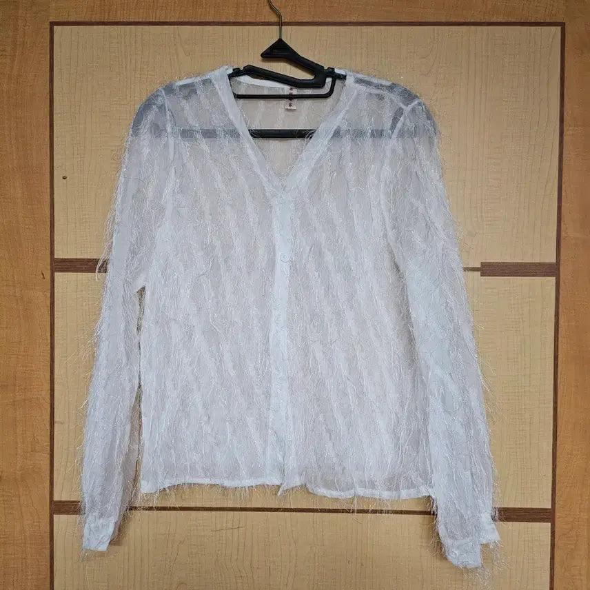 [BUNJANG] Feather-Knit See-Through Blouse Cardigan / 깃털 소재 시스루 블라우스 가디건(화이트,블랙)