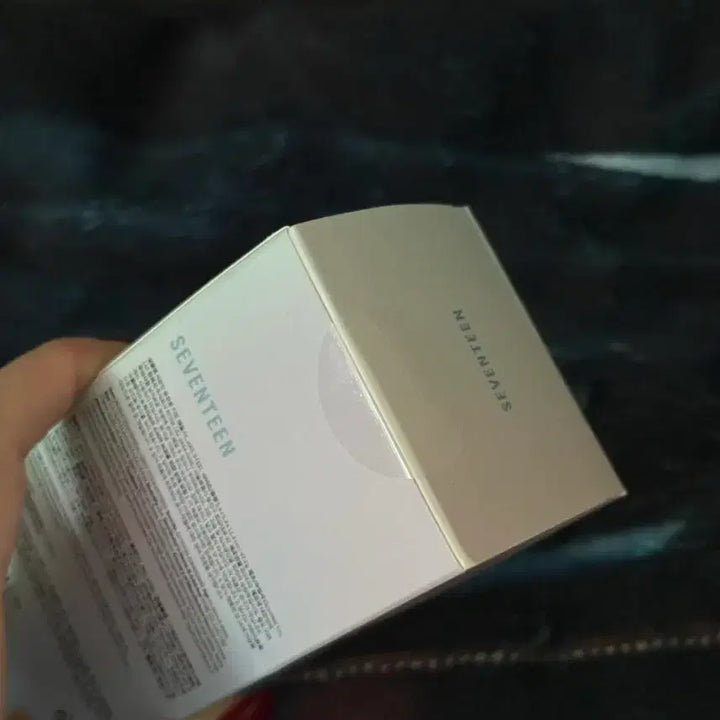 [BUNJANG] SEVENTEEN Official Lightstick Keyring Ver. 3 / 세븐틴 응원봉 키링 ver.3