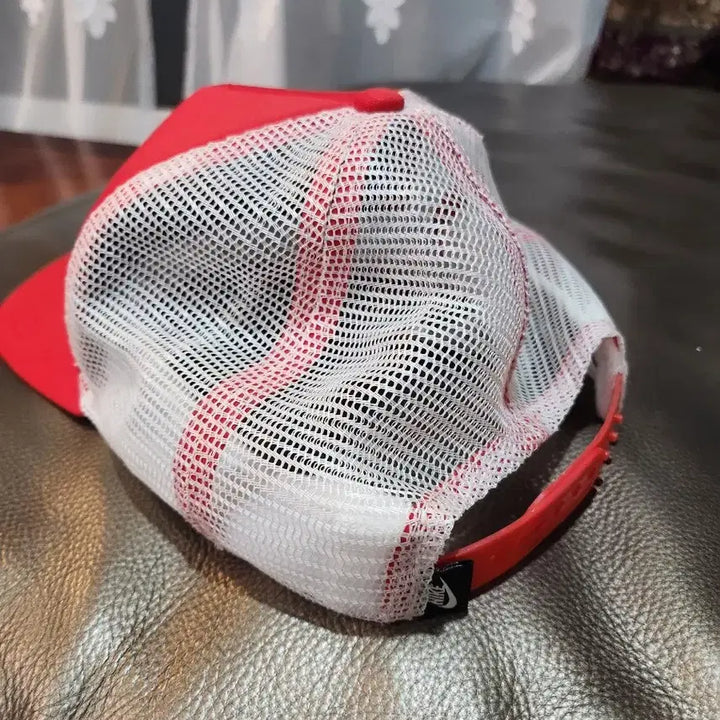 [BUNJANG] Nike Hawkins High School Red Mesh Cap / 나이키 호킨스 하이 스쿨 빨간색 메쉬캡