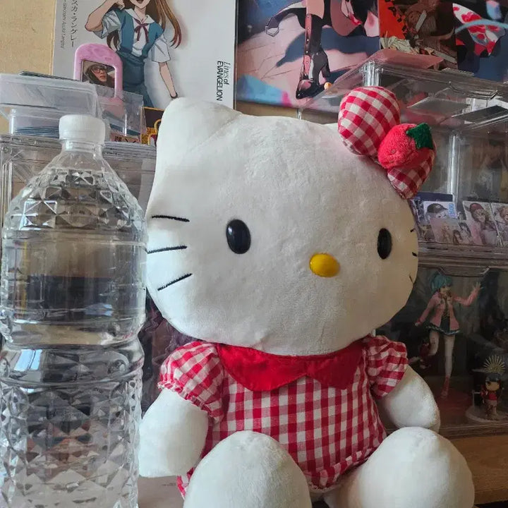 [BUNJANG] Hello Kitty Checkered Dress Plush Doll / 헬로키티 체크 원피스 인형 봉제인형  키티