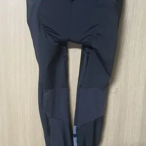 [SOLD OUT] 산틱 / m 자전거 바지