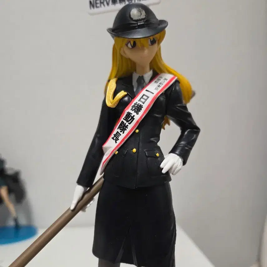 [BUNJANG] Evangelion Asuka Traffic Control Figure (Sealed) / 에반게리온 아스카 교통정리 피규어(미개봉)