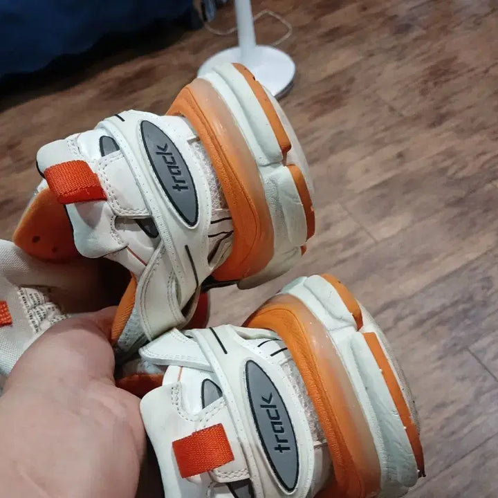 [BUNJANG] Balenciaga Track Sneakers White/Orange / 발렌시아가 트랙 화이트/오렌지 스니커즈