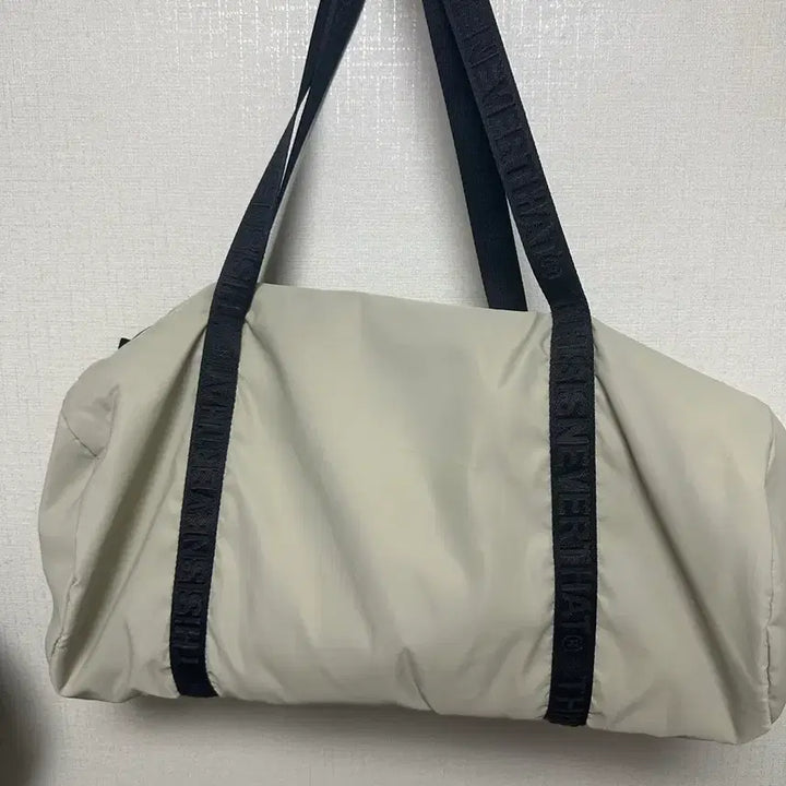[BUNJANG] Thisisneverthat Duffle Bag Light Beige / 디스이즈네버댓 라이트 베이지색 더플백