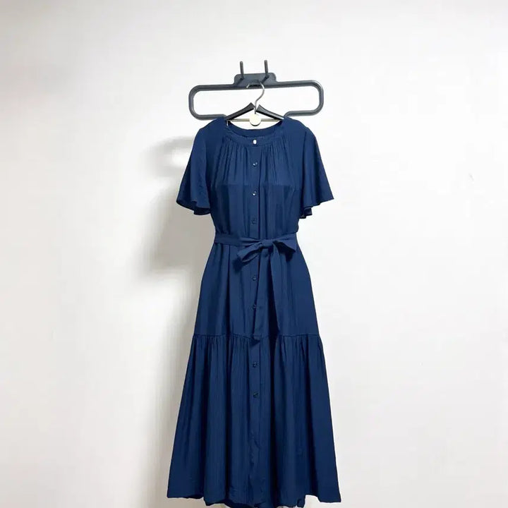 [BUNJANG] Deep Blue Pearl Button A-Line Midi Dress / 마인원피스