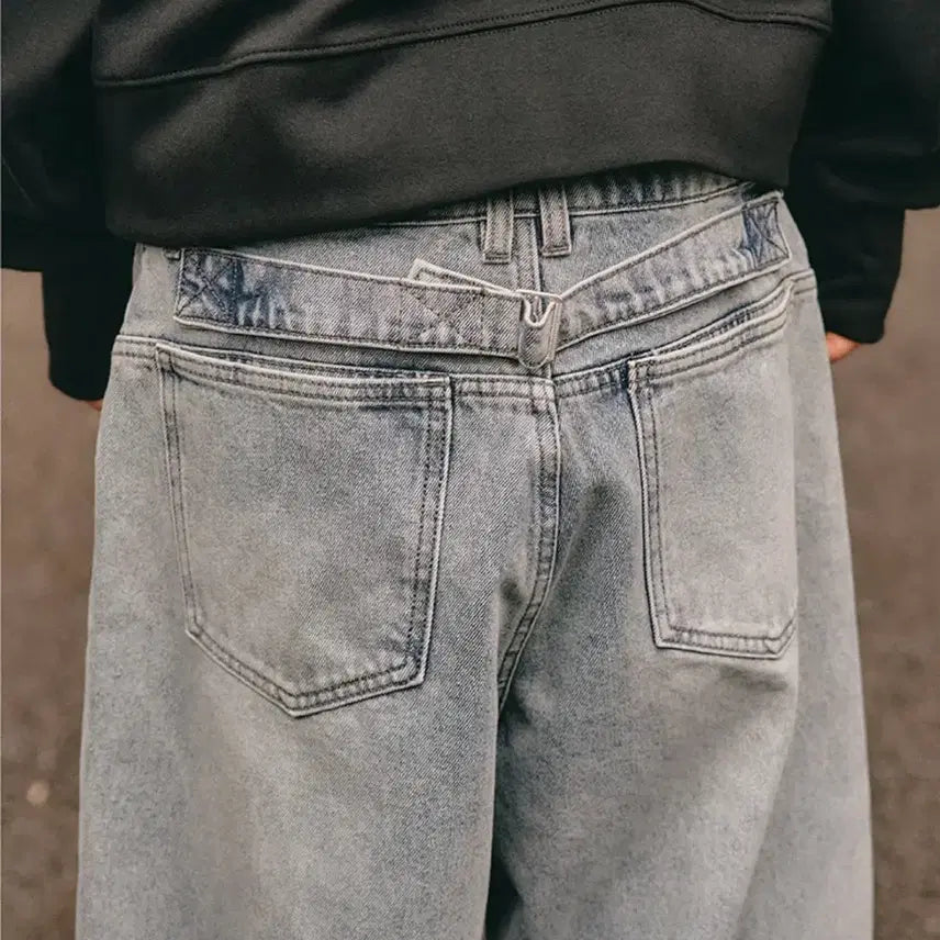 [BUNJANG] ZEROHOOD Washed Over Curved Denim Pants Greyish Blue / [제로] 신치 백 워시드 오버 커브드 데님 팬츠 [그레이시 블루]
