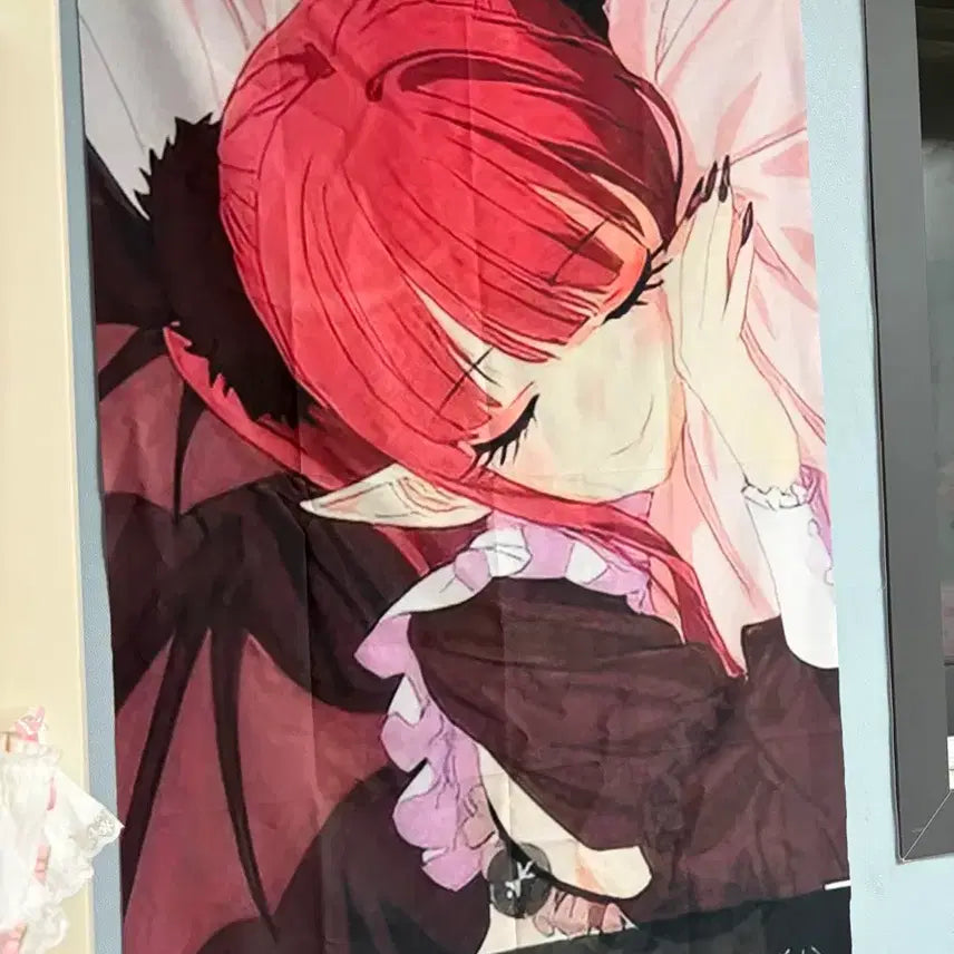 [BUNJANG] Bisque Doll Tapestry (Kitagawa Marin) / 그비돌 비공굿 기타가와 마린 태피스트리