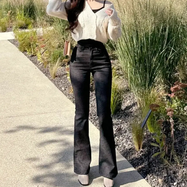 [BUNJANG] Unicon Hidden Banding Black Selvedge Bootcut Jeans / 유니콩 자체제작 이염X 허리쏘옥 히든밴딩 하루종일 편한 흑청생지 부츠컷