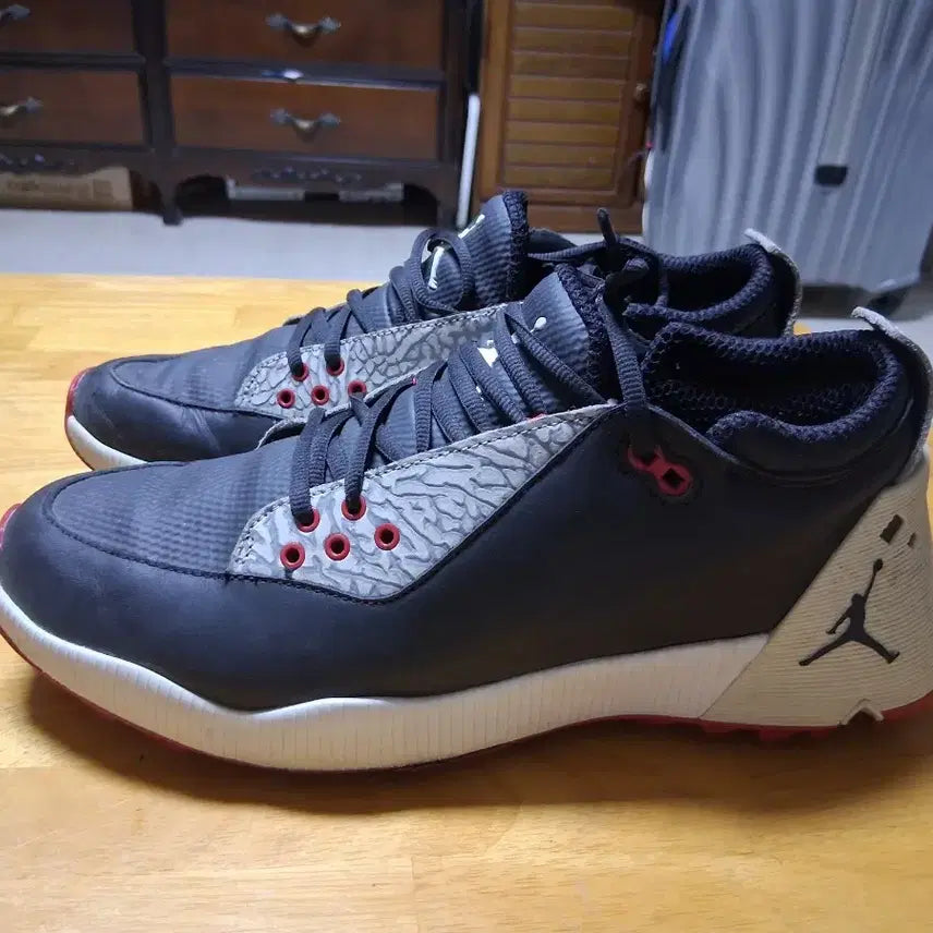 [BUNJANG] Nike Jordan ADG 3 Golf Shoes Black/Red 275mm / 나이키 조던 ADG 3 골프화 275mm
